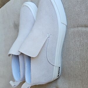 Sz 7 SeaVees Huntington Middie Suede Slip-on Sneakers Chukka Boot Oyster Lt Grey